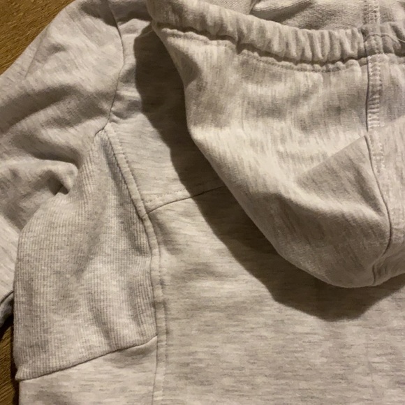 Mondetta long hoodie zip up jacket. Medium heather gray. - Picture 8 of 13